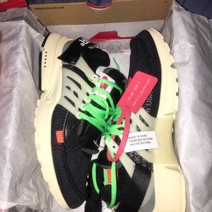Off white prestos